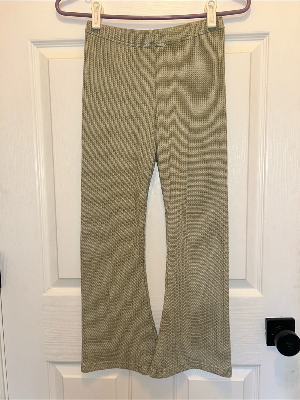 NWT Joyous and Free Girls Santa Cruz Knit Flared Pants in Sage Green